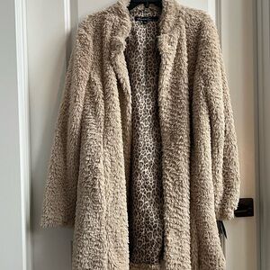 NWT Kenneth Cole Cream Blush Teddy Jacket, size XL